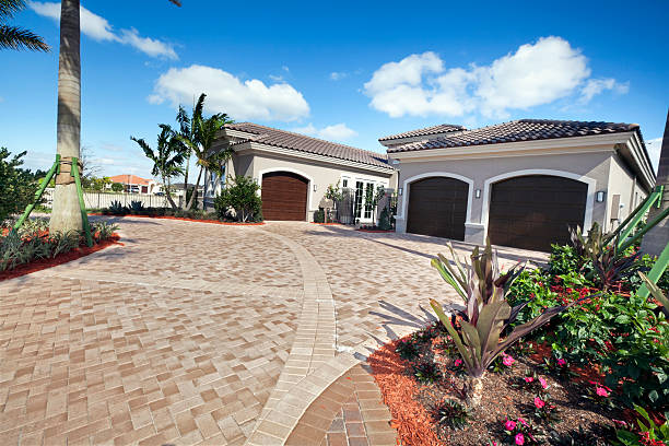 Best Decorative Driveway Pavers  in Holly Springs, MS